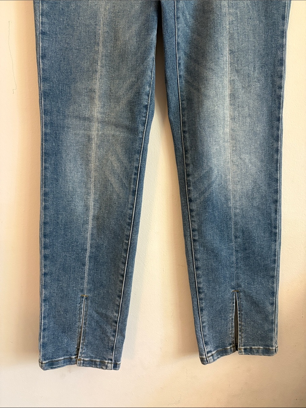 Judy Blue Slim Straight Jeans size 7/28 Medium Wash - Picture 8 of 9